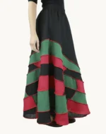 Lniana spódnica maxi patchwork uszyta z kawałków lnu, Naturalnie Podlasek, widok z boku